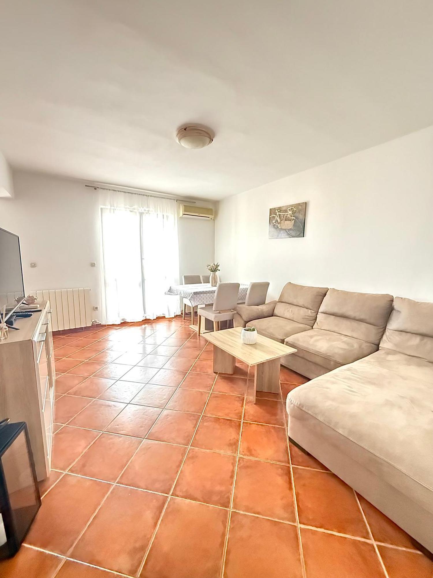 Appartement Charming In Pula